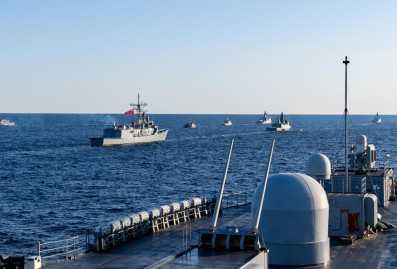 ФРГ и Британия отказались помогать США с защитой Ормузского пролива