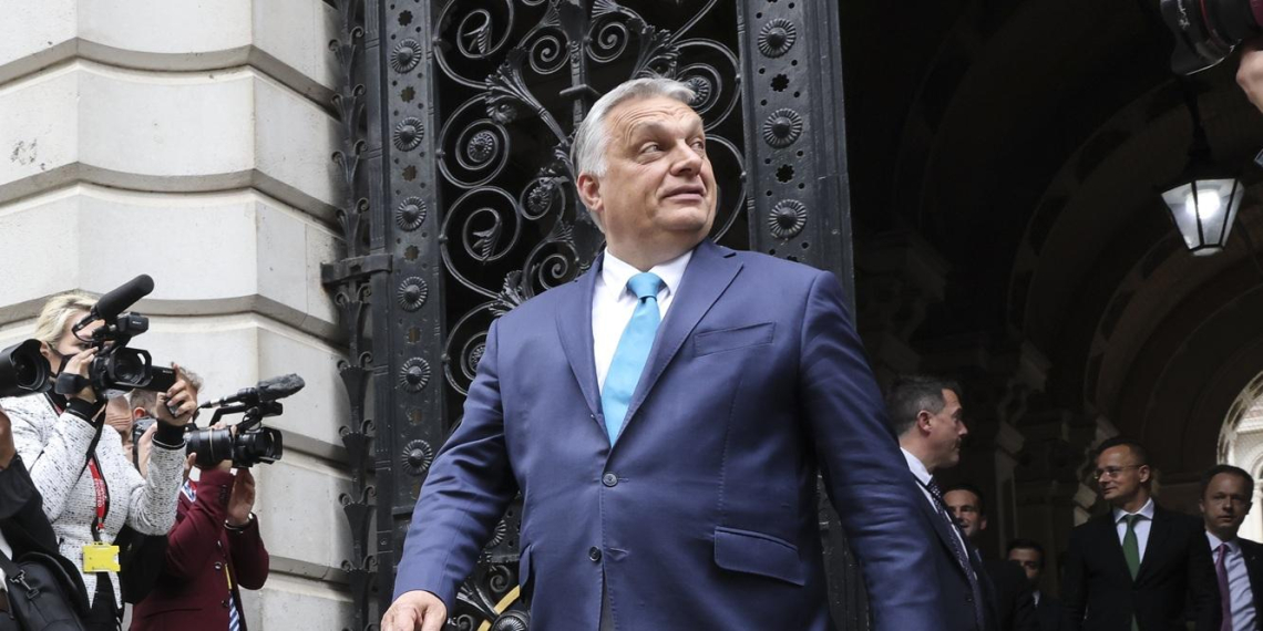 Орбан заявил о намерении обойти запрет ЕС на покупку российской нефти