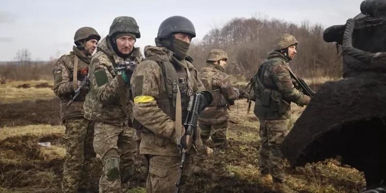 Times: украинские власти поручили оборону Артемовска иностранным наемникам