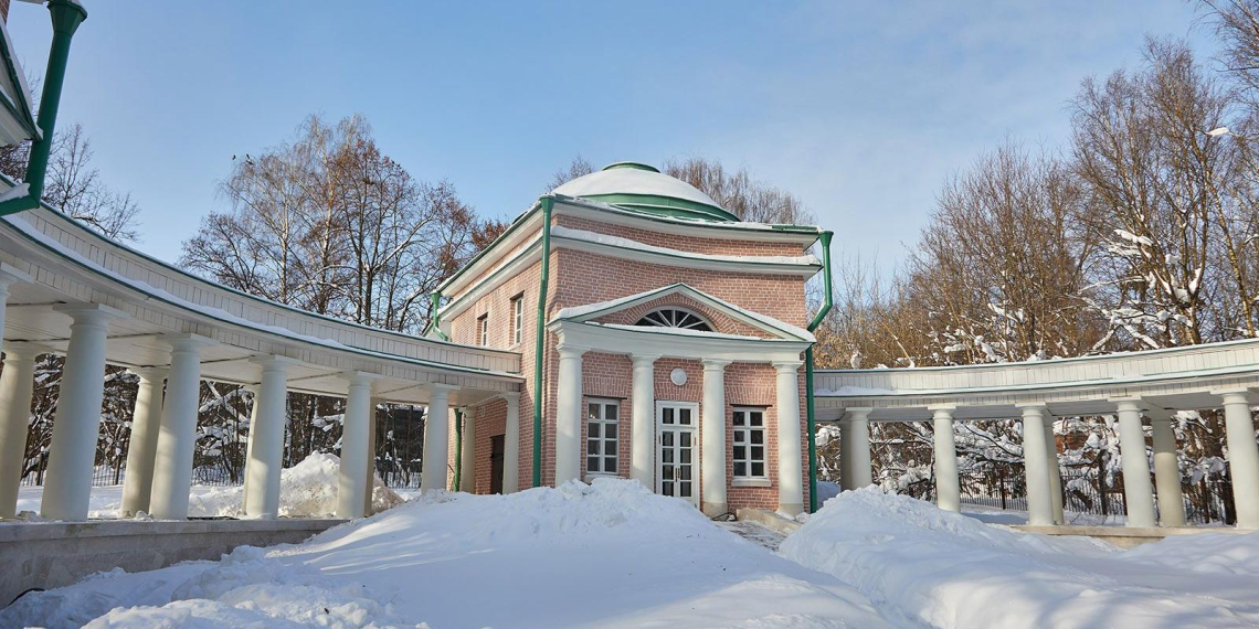 Собянин: два павильона отреставрировали в усадьбе Кузьминки