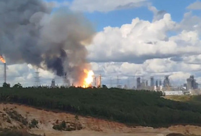 В Приамурье возник пожар на строящемся Амурском газохимическом комплексе