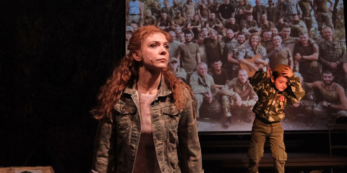 Московский театр Et Cetera проводит выездные представления для участников СВО