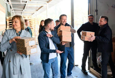 Московские предприниматели из ВАО собрали продуктовые наборы для бойцов СВО