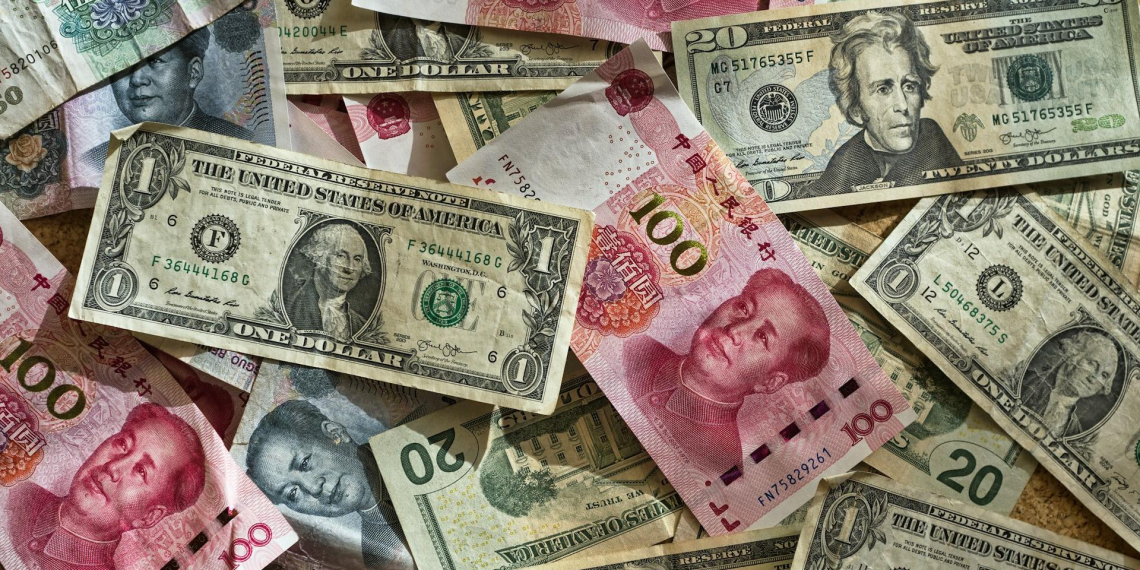 "Ведомости": банки Китая отказываются принимать "грязные" юани из России