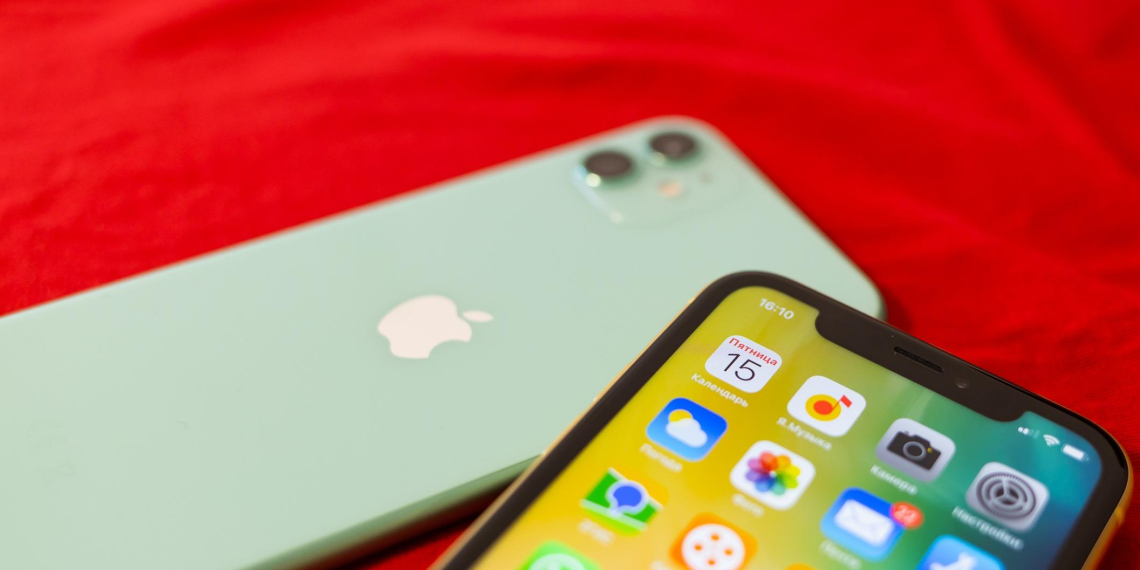 VK подала в суд на Apple