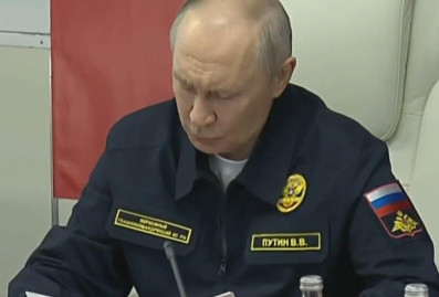 Путин пообещал зеркально ответить на захват Западом российских судов