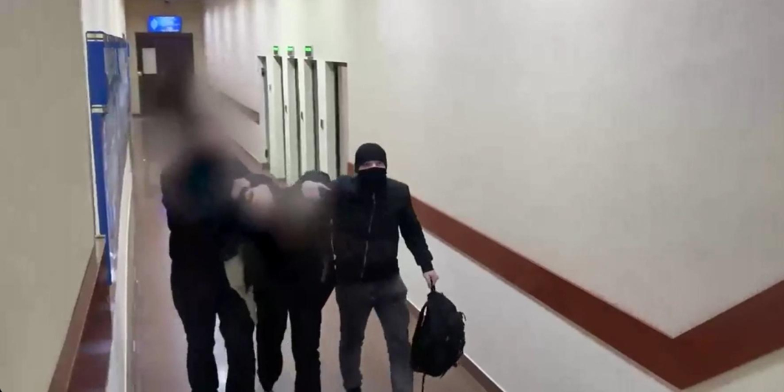 В Приморье троих подростков задержали при подготовке теракта на объекте Росгвардии