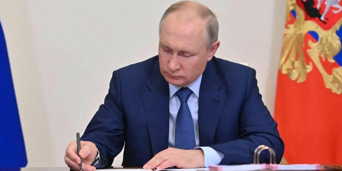 Президент подписал указ о создании общественно-государственной организации ВОИР