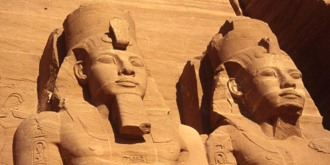 Ученые воссоздали фото фараона Египта Рамзеса II, жившего 3200 лет назад