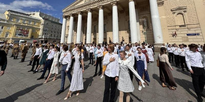 В "Единой России" выступили за свободу выбора музыки на выпускных