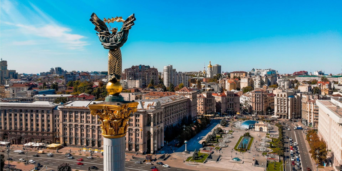 Bloomberg: Запад не должен помогать Украине из-за коррупции