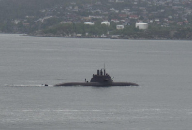 Медведев призвал Трампа отправить к берегам Франции %22лучшие в мире подлодки%22