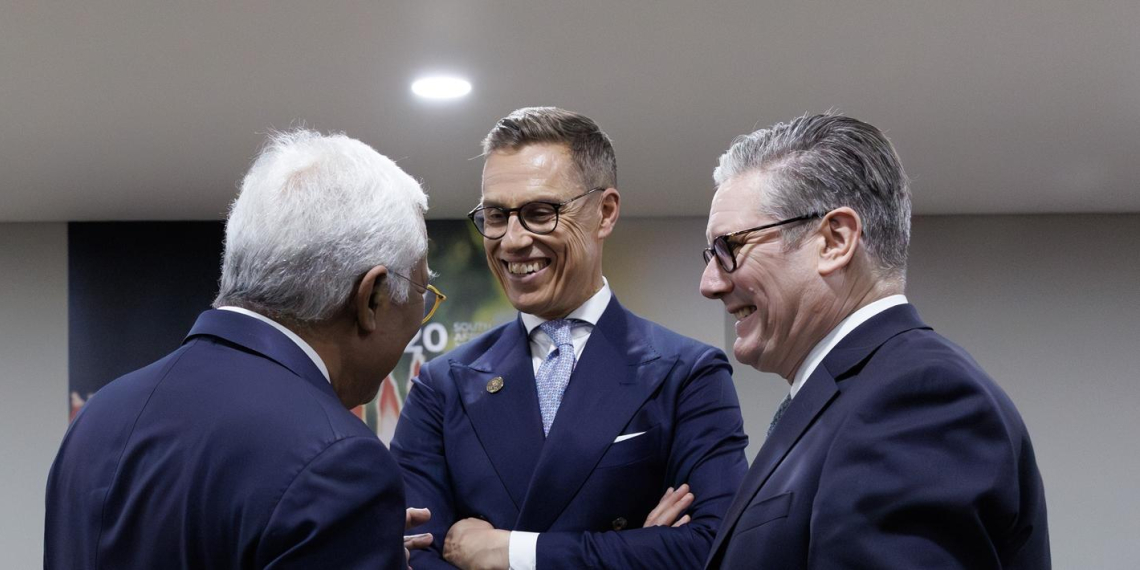 Politico: ЕС планирует назначить спецпредставителя по Украине для переговоров с Россией