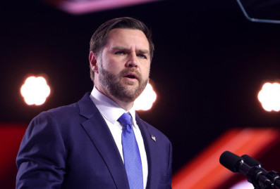 Вэнс: США достигли целей в Иране и могут уходить