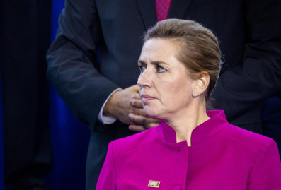 Премьер-министр Дании Фредериксен подала в отставку