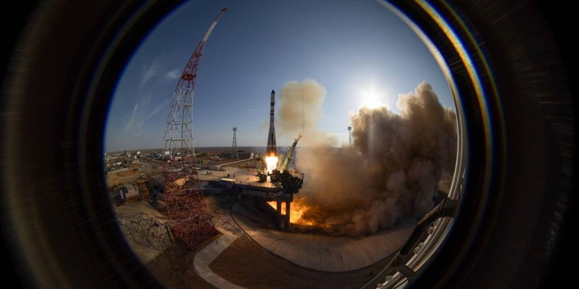 "Роскосмос" подтвердил проблемы с кораблем "Прогресс"