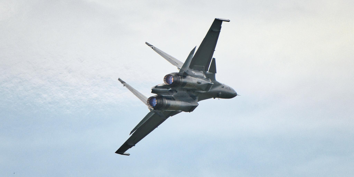 В Крыму разбился истребитель Су-30