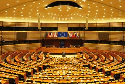 Депутаты Европарламента не смогли найти Иран на карте мира