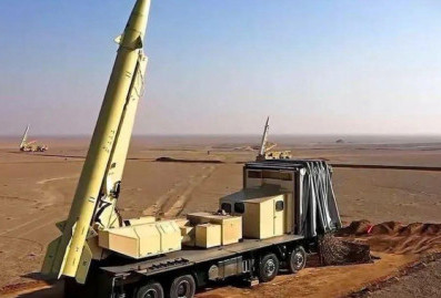 КСИР нанес удары по базам США в Кувейте и Бахрейне