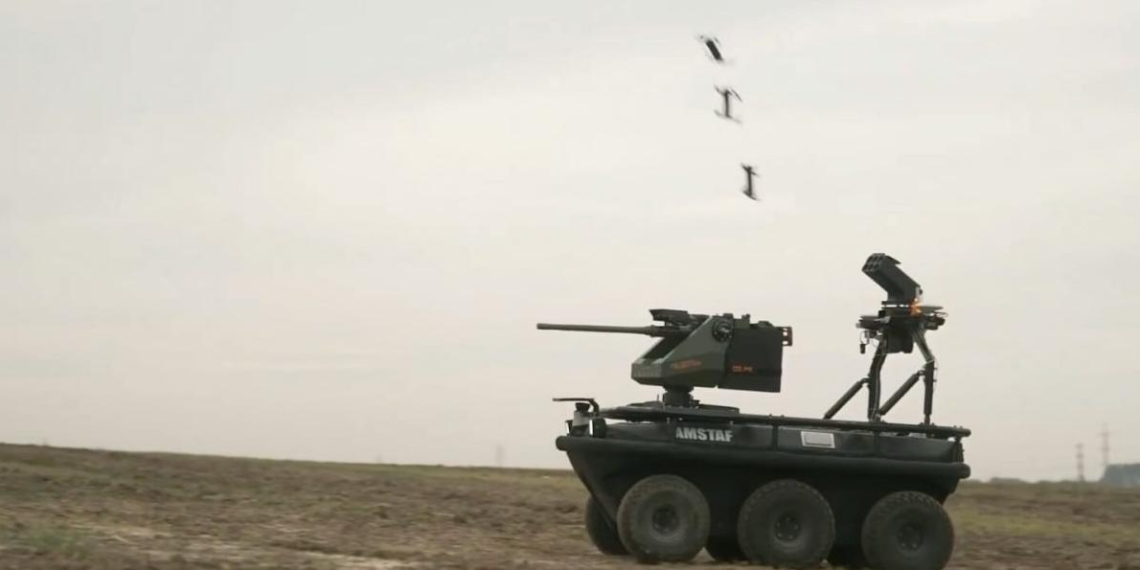 В Израиле показали робоплатформу, запускающую дроны-камикадзе Viper 300