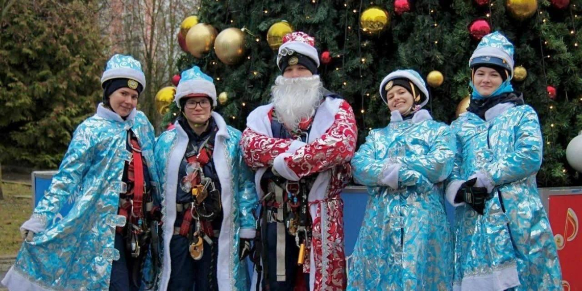 Всероссийская акция "Новый год в каждый дом" объединила более 4,6 миллиона участников