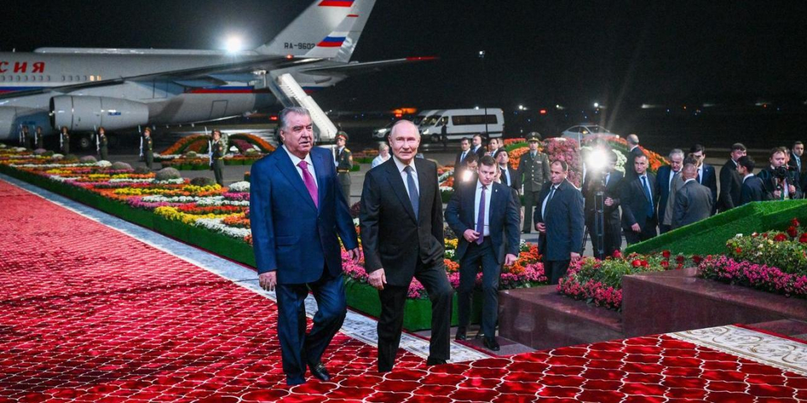 Путин провёл встречи с лидерами Таджикистана и Азербайджана в Душанбе