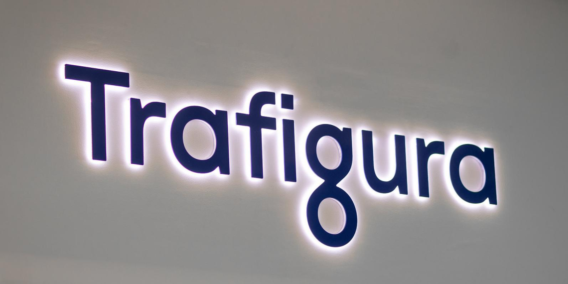 Нефтяной гигант Trafigura лишился $1 млрд из-за офиса в Монголии