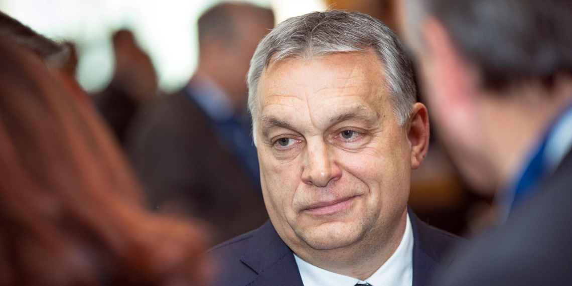 Виктор Орбан заявил о подготовке Европы к войне с Россией