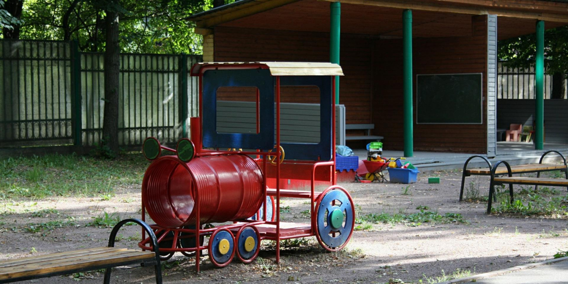 Минпросвещения создаст список разрешенных в детских садах игрушек и игр