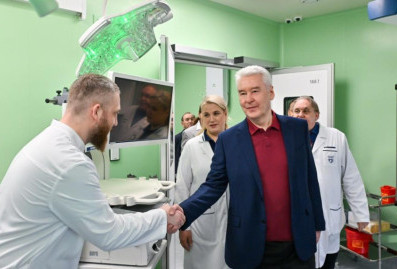 В Москве открыли после реконструкции приёмные отделения 6 больниц