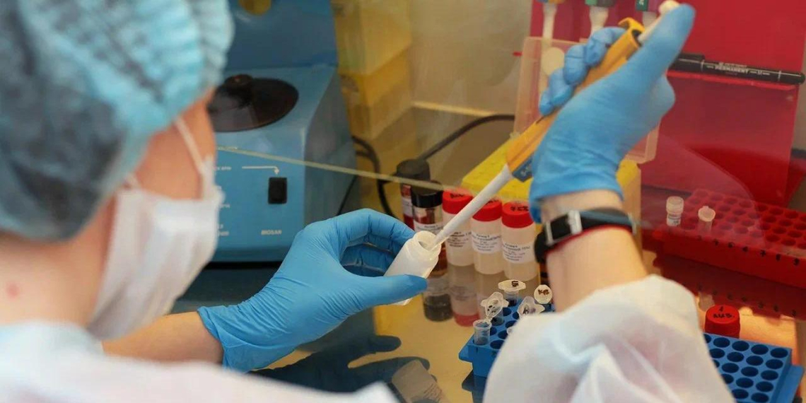 Половина россиян поддержала ДНК-тесты на отцовство в роддомах 