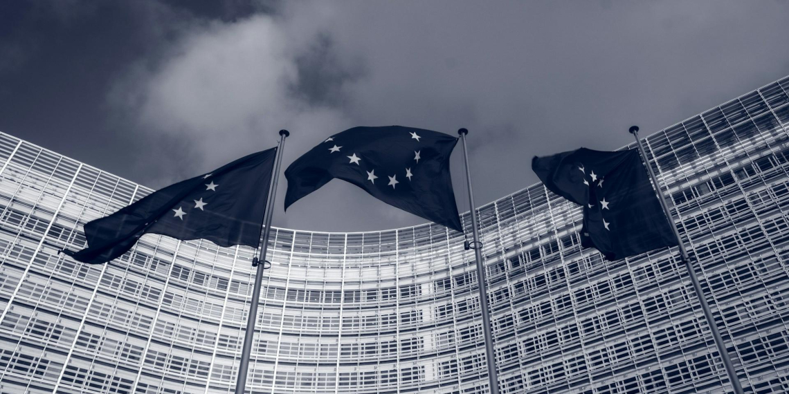 СВР уличила Евросоюз в тайной работе над созданием ядерного оружия