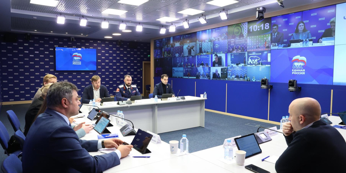 Лавров: актуальность инициативы ЕР об увековечении памяти жертв геноцида советского народа трудно переоценить