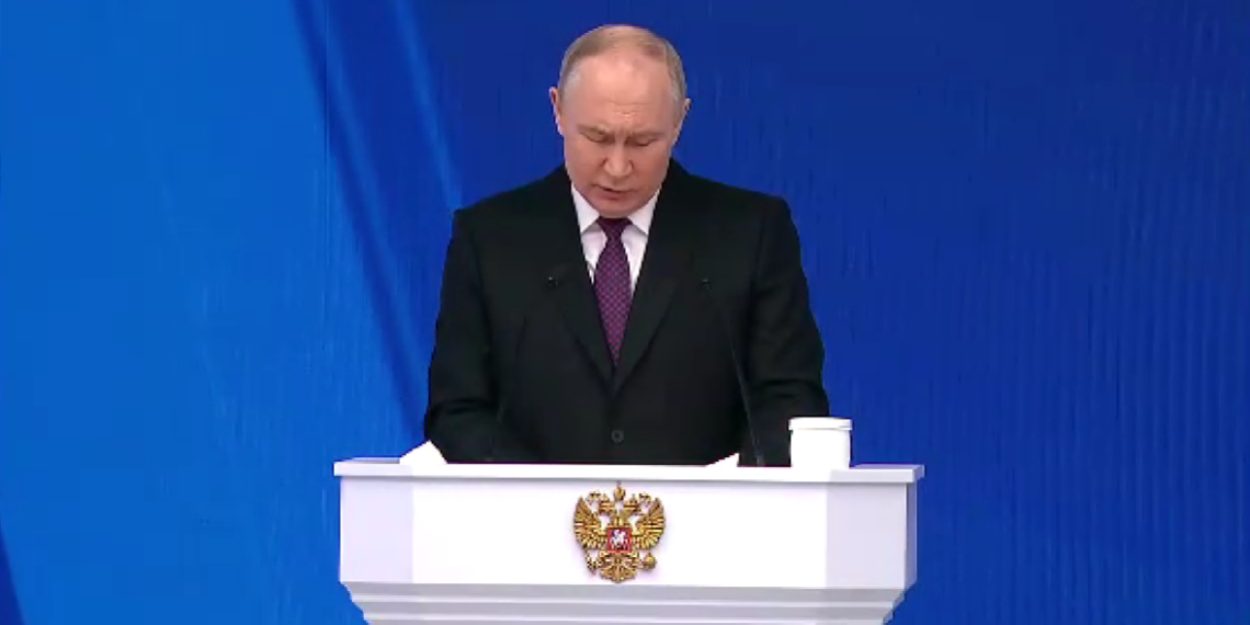 Путин заявил, что Западу нужно вместо России "вымирающее пространство" 