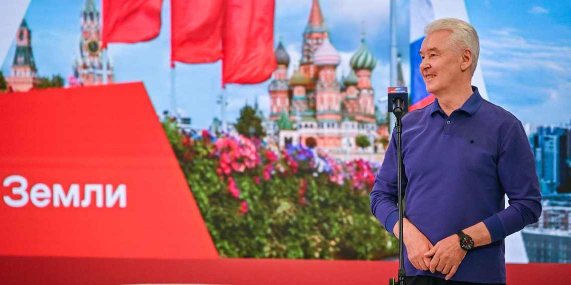 Сергей Собянин встретился с участниками форума "Территория смыслов"