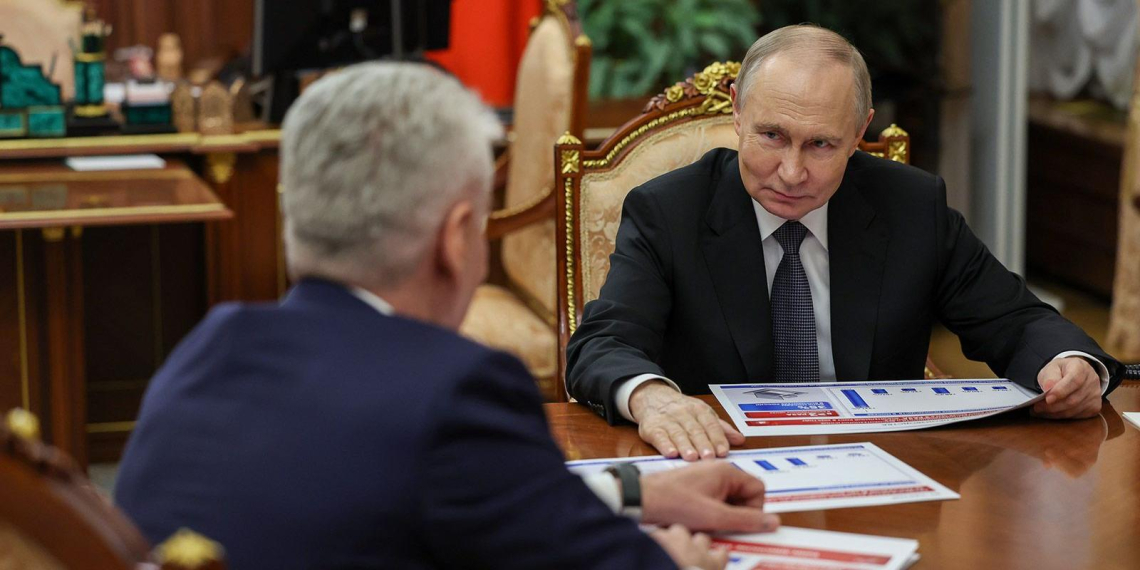 Путин и Собянин обсудили социально-экономическое развитие Москвы