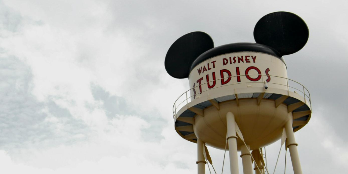 Студии Disney и Universal подали в суд на нейросеть Midjourney