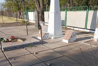 Монумент воинской славы в Херсонской области подвергся атаке ВСУ