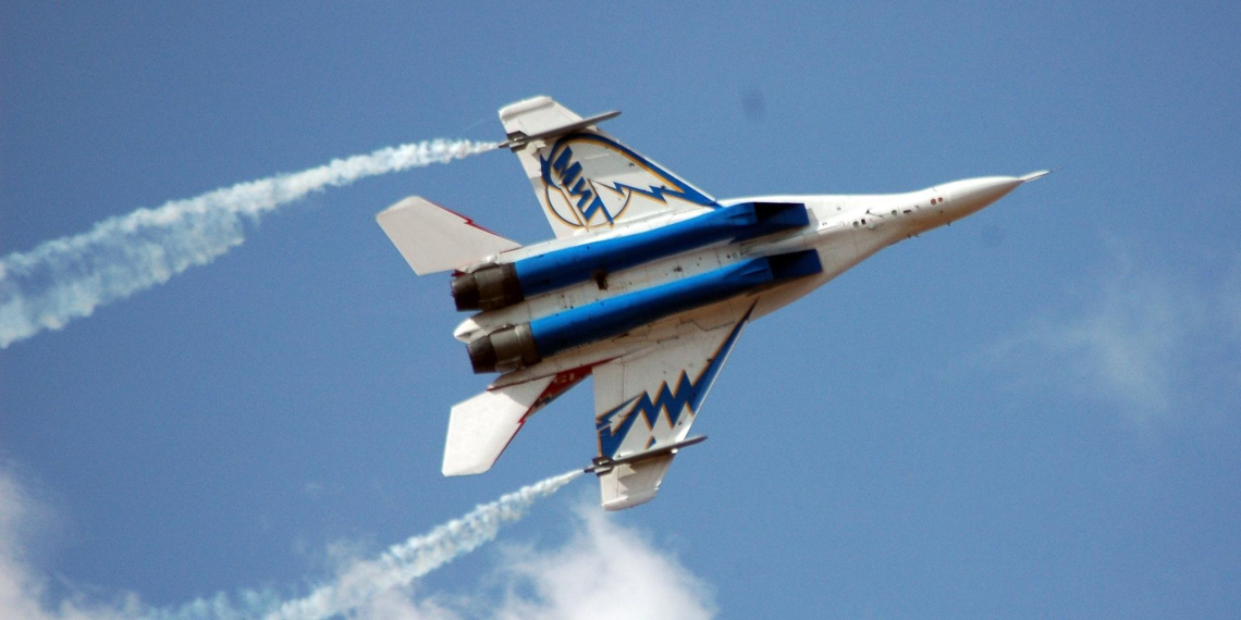 Reuters узнал о визите глав индийских оборонных компаний в РФ