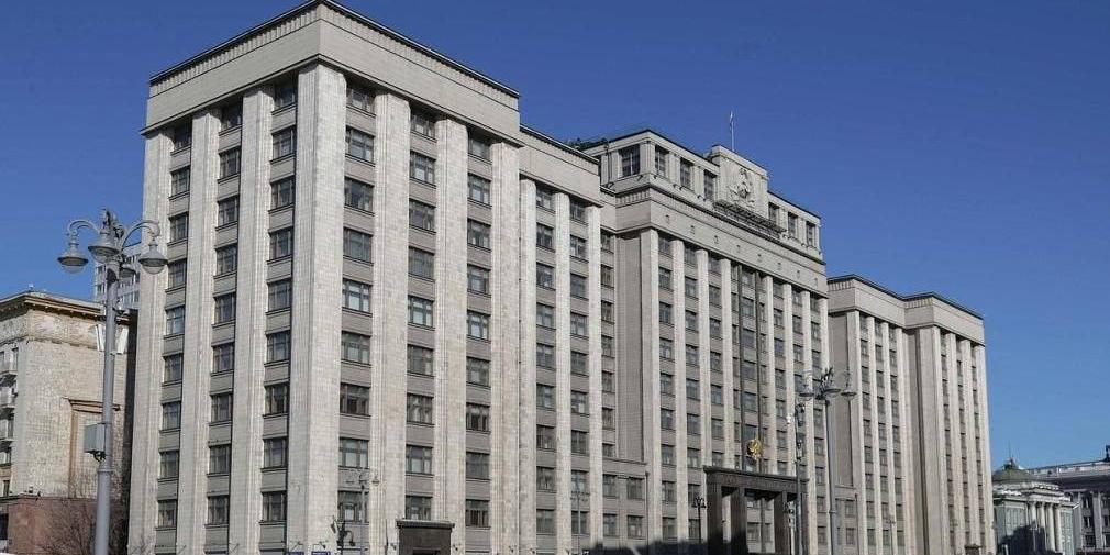Госдума приняла закон "Единой России" о продлении "гаражной амнистии" на 5 лет 