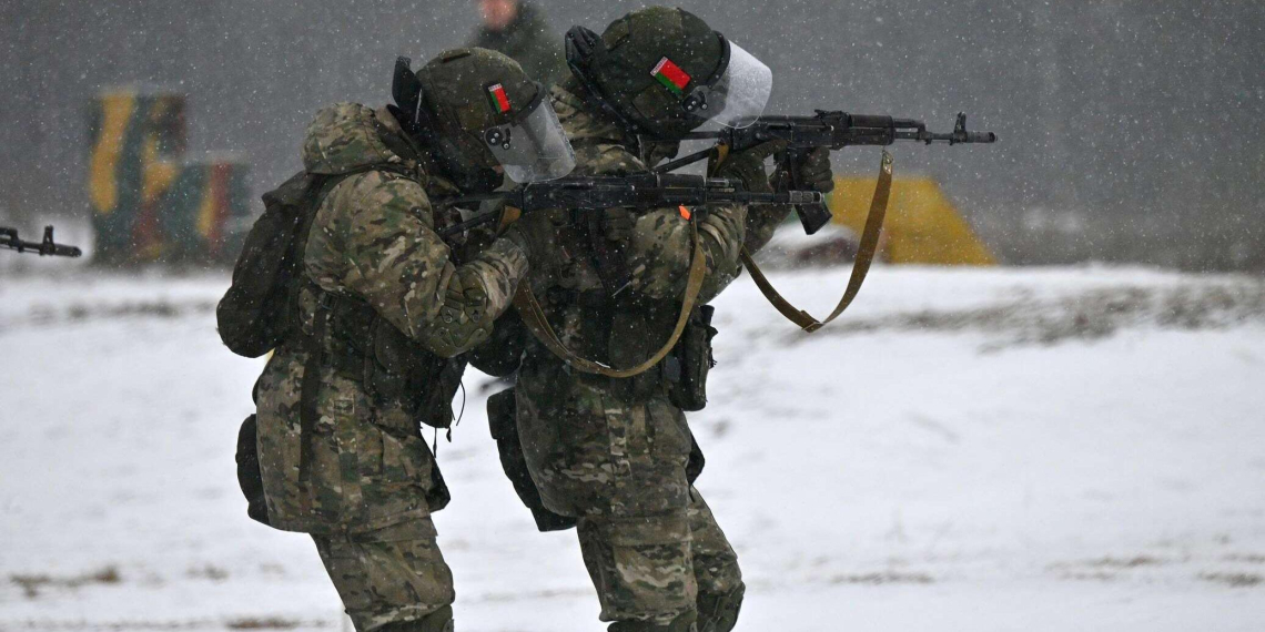 Белорусские военные начали реагировать на провокации Украины на границе