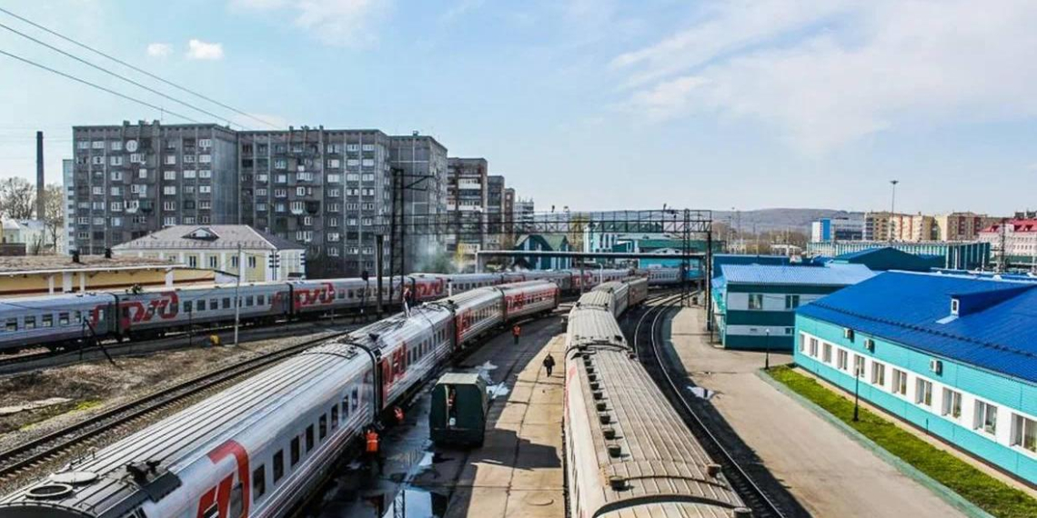 В Народную программу "Единой России" включат развитие молодёжного туризма 