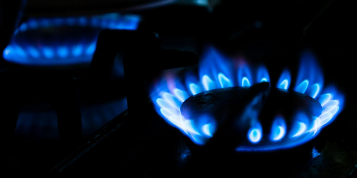 Россия предложила Венгрии покупать у Латвии газ "с ароматом демократии"