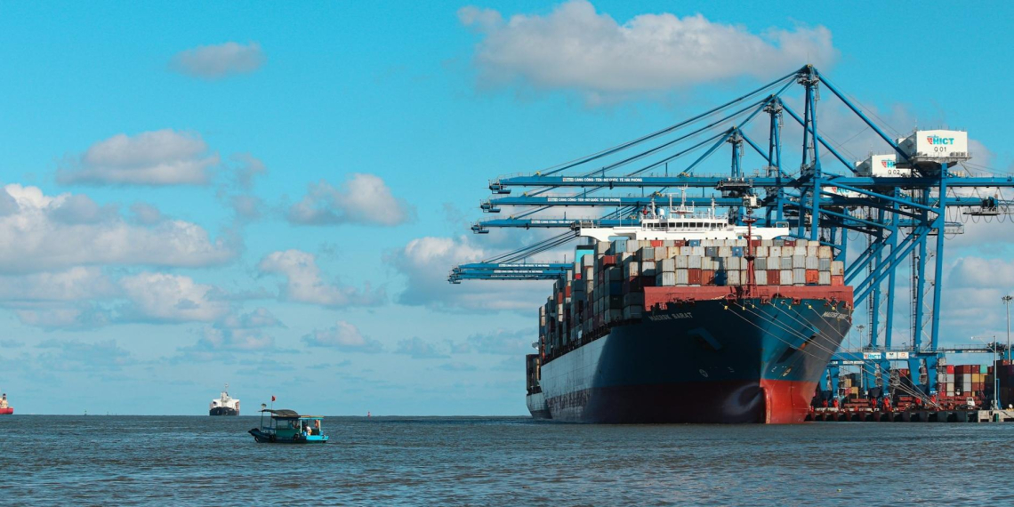 Forbes: таможня начала доначислять повышенные пошлины на импорт из ЕАЭС