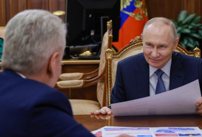 Стратегия Собянина имеет поддержку на самом высоком уровне – политолог Чеснаков